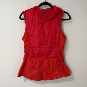 The North Face Women's Pseudio Hooded Vest Hybrid Puffer Red Small